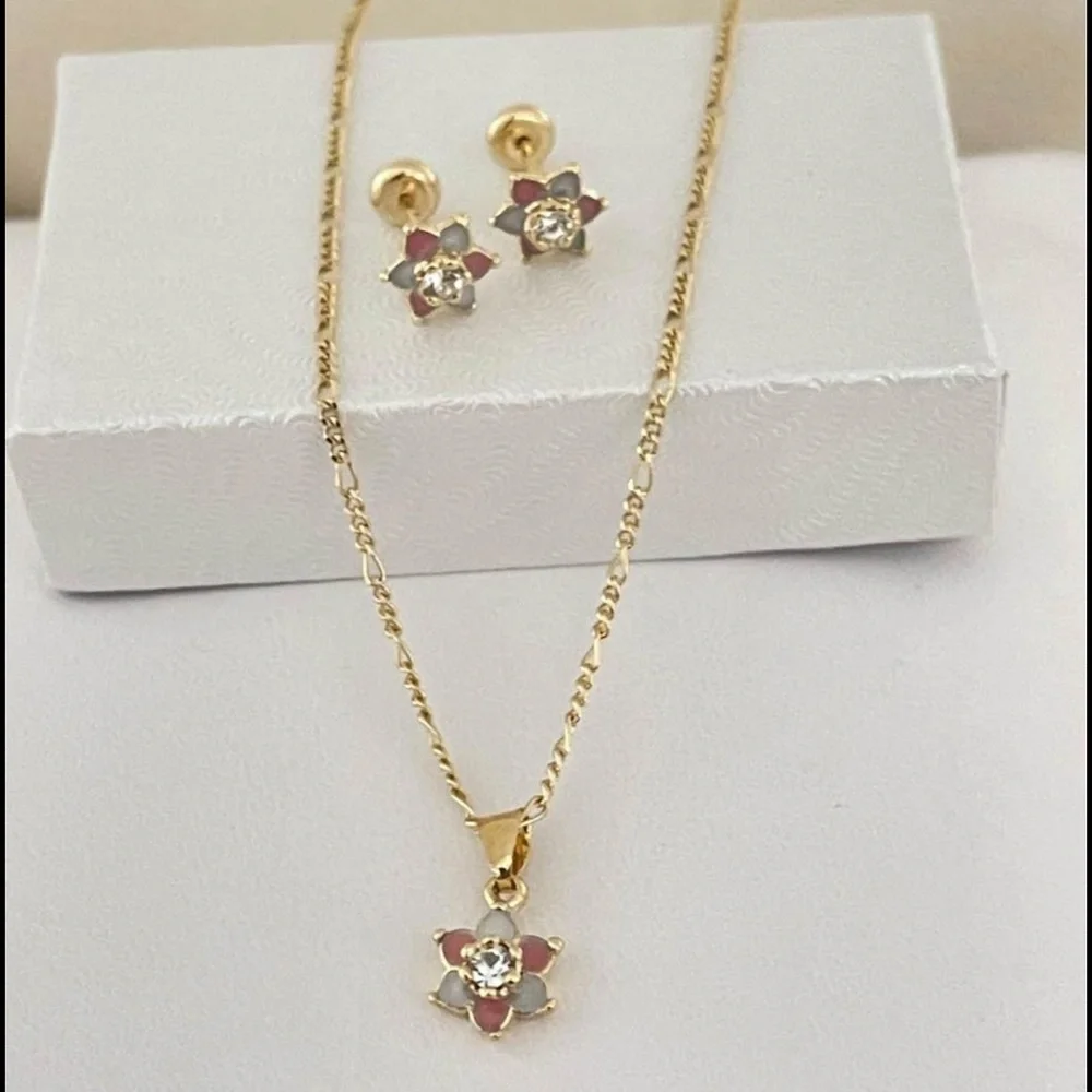 18k Gold Filled CZ Flower 🌸 Children Necklace & E